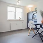 Mia * ווינטרברג
