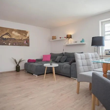 Mia Apartment *